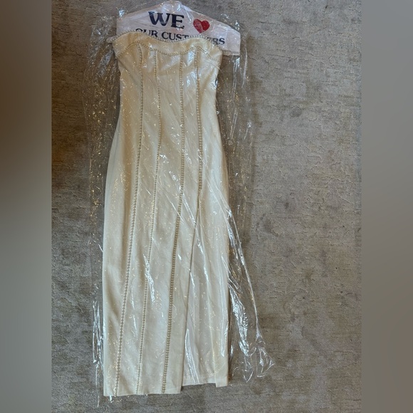 Whynter Maxi Dress in Ivory Size Small - Picture 5 of 6